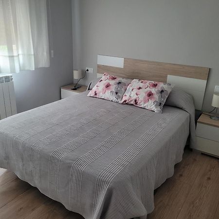 Casa Julio, Bonita Casa Comoda Y Espaciosa, Totalmente Reformada Con Terraza Y Jardin Privado Riezu 外观 照片