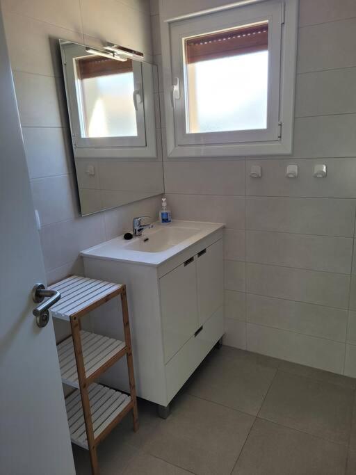 Casa Julio, Bonita Casa Comoda Y Espaciosa, Totalmente Reformada Con Terraza Y Jardin Privado Riezu 外观 照片